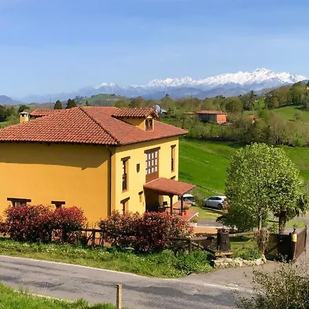 L'espantayu Hotel Cereceda (Asturias)