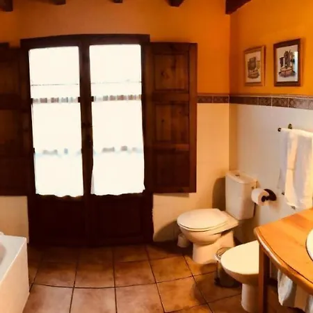 Hotel El Balcon Del Profesor By Silastur Cereceda (Asturias)